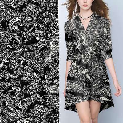 Great material Hot selling dubai oem dress Print spun yarn polyester fabric for t shirt